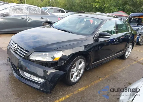 2015 Volkswagen Passat 2.0L Tdi Sel Premium из США, поврежденный, VIN 1VWCV7A39FC035818